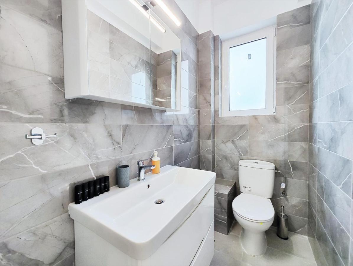 Etolou B5 - By Verde Apartments Atene Esterno foto